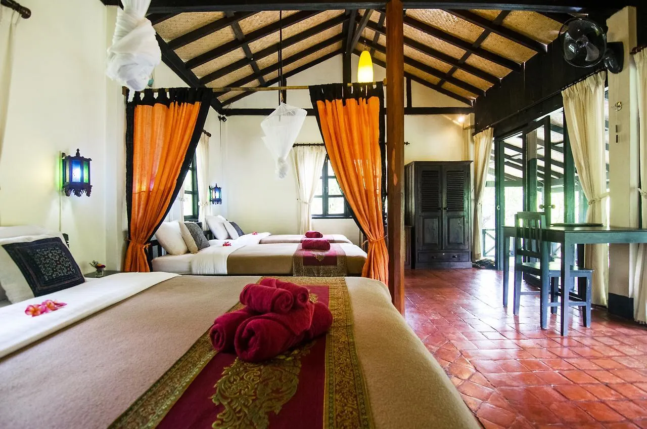 Hillside - Nature Lifestyle Lodge Luang Prabang 3*,  Laos