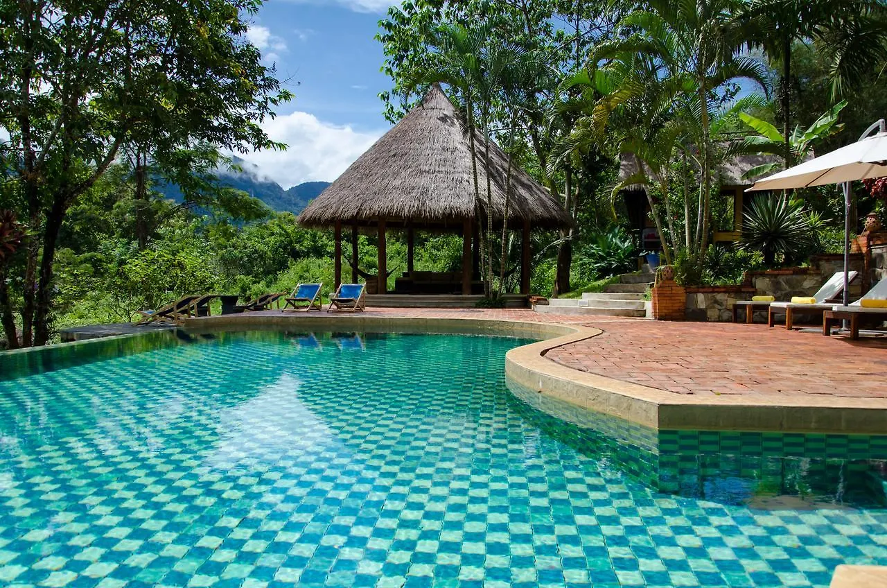 *** Resort Hillside - Nature Lifestyle Lodge Luang Prabang Laos