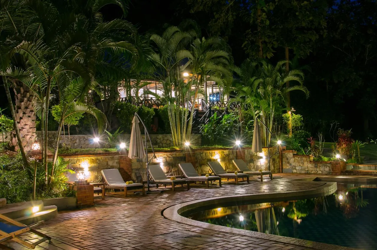Hillside - Nature Lifestyle Lodge Luang Prabang 3*,  Laos